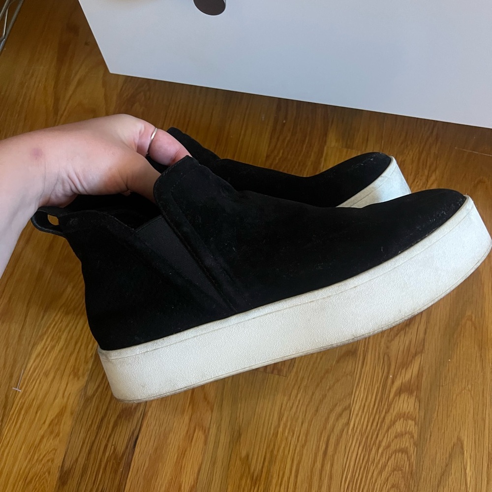 Steve Madden Black Platform Shoes